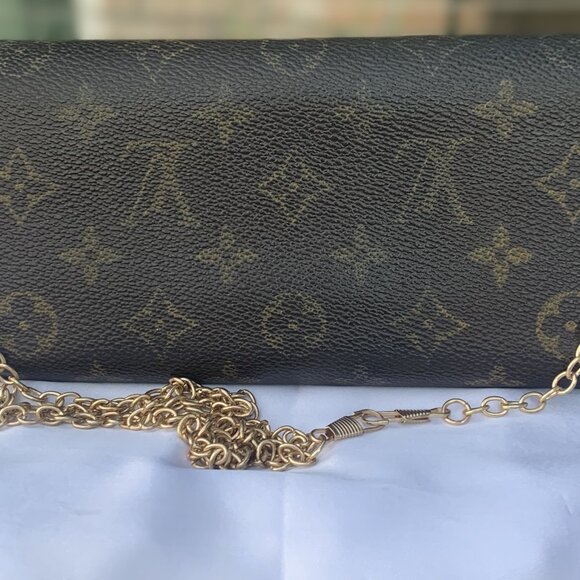 LOUIS VUITTON LONG XL WALLET - Picture 10 of 13